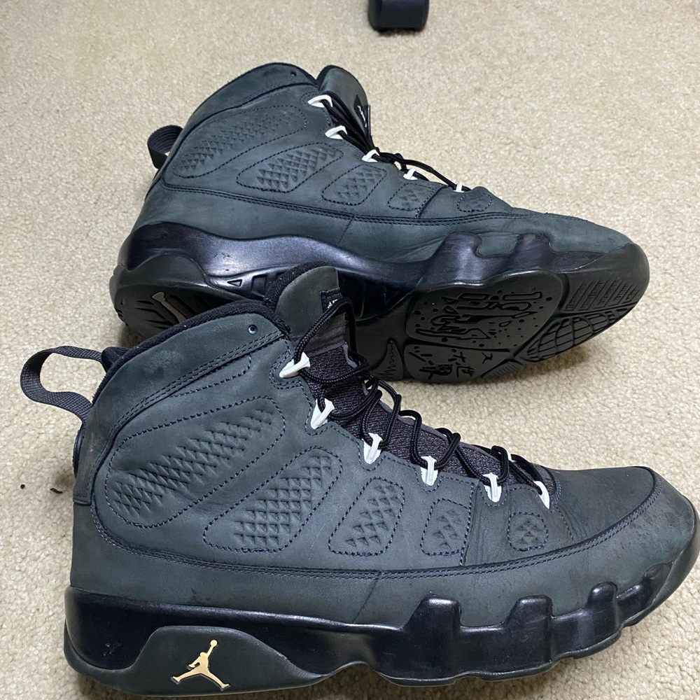 Jordan 9 Anthracite